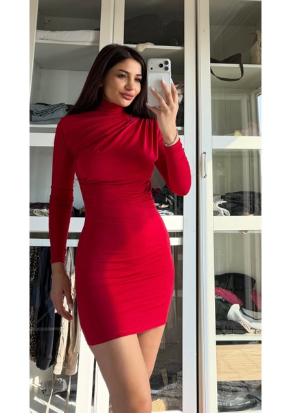 Kırmızı Sandy Kumaş Drape Detay Uzun Kollu Elbise fırsatları