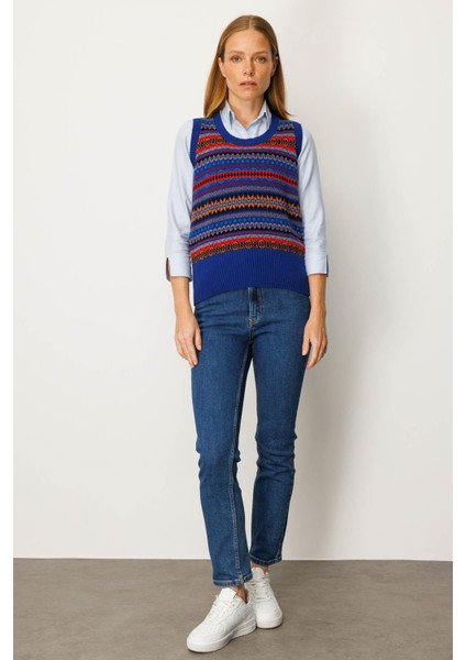 Kadın Sıfır Yaka Önü Jakarlı Yün Süveter K.s.mavi fırsatları