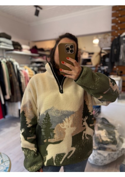 Geyik Desenli Polar Sweatshirt