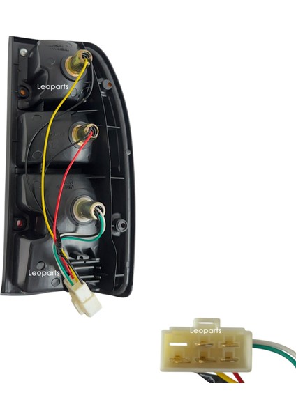 Mazda B2500 Stop Lambası Sol 1999-2001 UH77-51-160 fiyatları