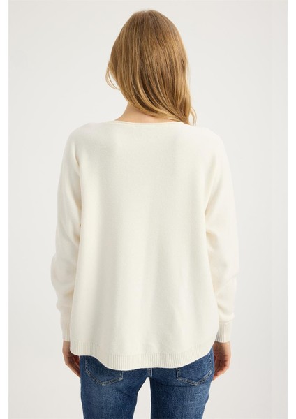 Kıvrık Yuvarlak Triko indirimleri