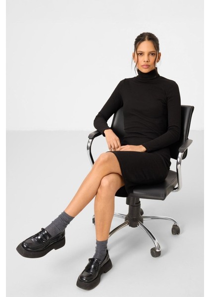 Yake Store Siyah Kaşkorse Triko Dar Kalıp Balıkçı Yaka Kadın Elbise - 97117