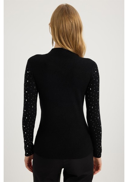 Dik Yaka Ayna Taşlı Triko indirimleri