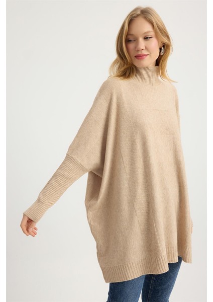 Dik Yaka Geniş Kesim Triko modelleri