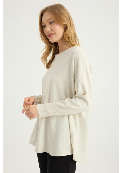 Yuvarlak Yaka Triko fiyatları