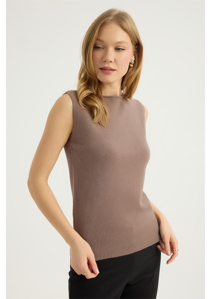 Kolsuz Kıvrık Yaka Triko modelleri