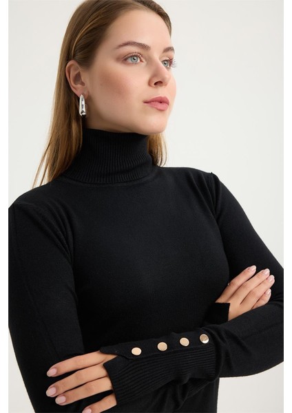 Balıkçı Yaka Perçinli Triko fırsatları