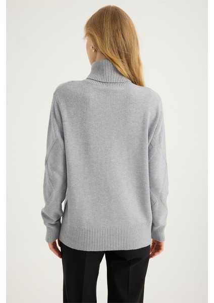 Balıkçı Yaka Simli Triko indirimleri