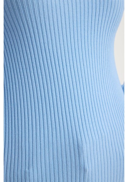 Balıkçı Yaka Fitilli Triko fırsatları