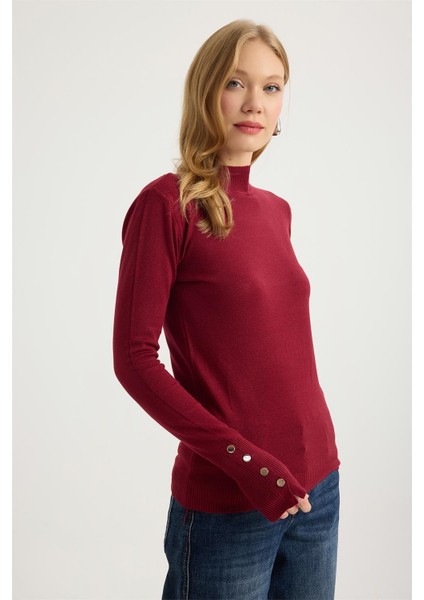 Dik Yaka Perçinli Triko modelleri