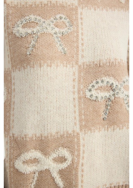 Renkli Taşlı Triko fırsatları