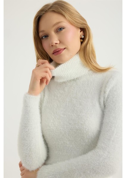 Balıkçı Yaka Triko fırsatları