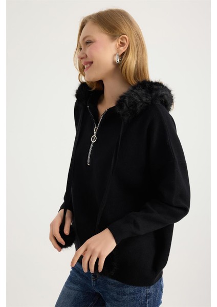 Peluş Yakalı Triko fiyatları