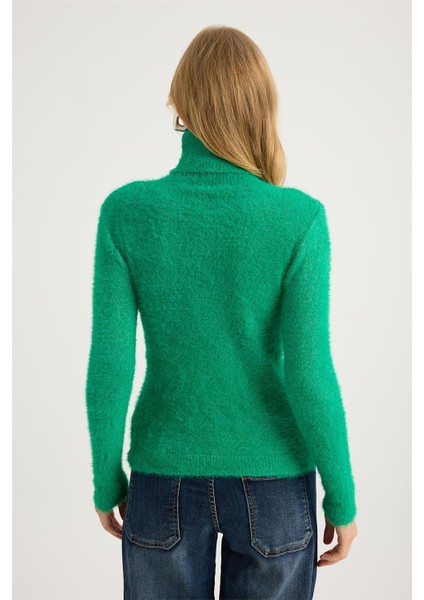 Balıkçı Yaka Triko indirimleri