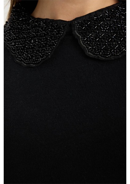 Boncuklu Yakalık Triko fırsatları