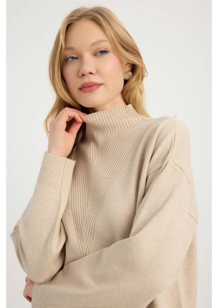 Yivli Dokuma Dik Yaka Triko fırsatları