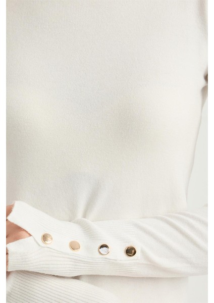 Balıkçı Yaka Perçinli Triko fırsatları