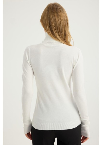 Balıkçı Yaka Perçinli Triko indirimleri