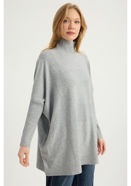 Dik Yaka Geniş Kesim Triko modelleri