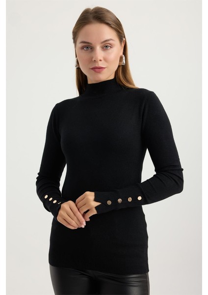 Dik Yaka Perçinli Triko