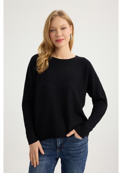 Kıvrık Yuvarlak Triko