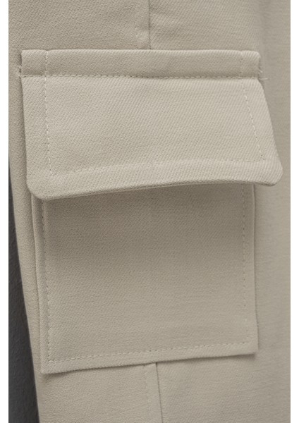 Erkek Kargo Cepli Bej Pantolon % 100 Pamuk , Gabardin Kumaş indirimleri