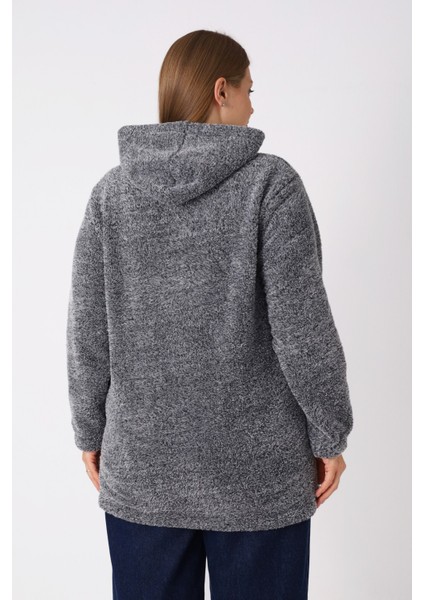 Kadın Büyük Beden Kapüşonlu Fermuarlı Cepli Soft Peluş Sweatshirt