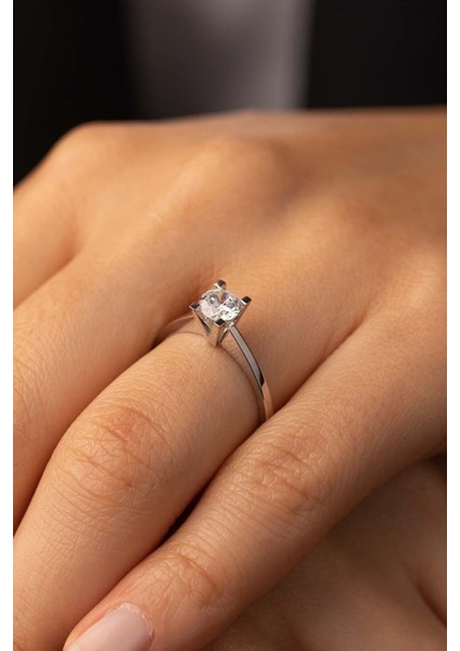 14 Ayar Altın Tektaş Yüzük V Kesim fiyatları