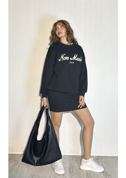 Kadın Bisiklet Yaka Nakış Baskılı Uzun Kollu Oversize Sweatshirt modelleri