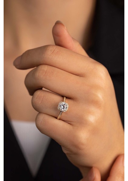 14 Ayar Altın Kare Baget Yüzük