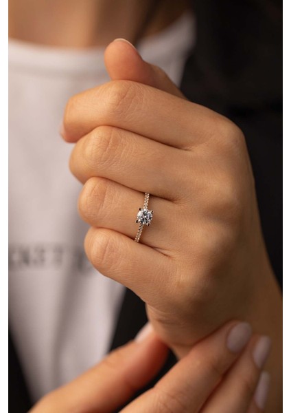 14 Ayar Altın Taşlı Tektaş Yüzük fiyatları