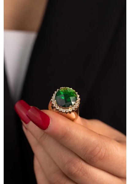 14 Ayar Altın Zümrüt Taşlı Yüzük modelleri