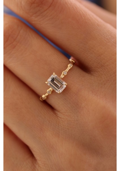 14 Ayar Altın Kenar Taşlı Klasik Baget Yüzük fiyatları