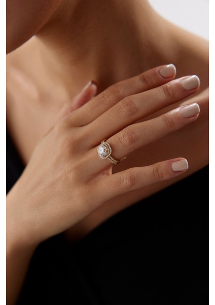 14 Ayar Altın Baget Tektaş Yüzük