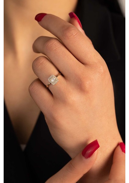 14 Ayar Altın Baget Yüzük Parçalı