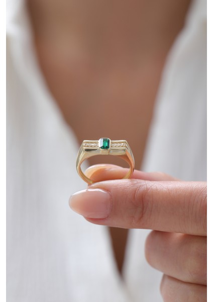 14 Ayar Altın Modern Zümrüt Yüzük modelleri