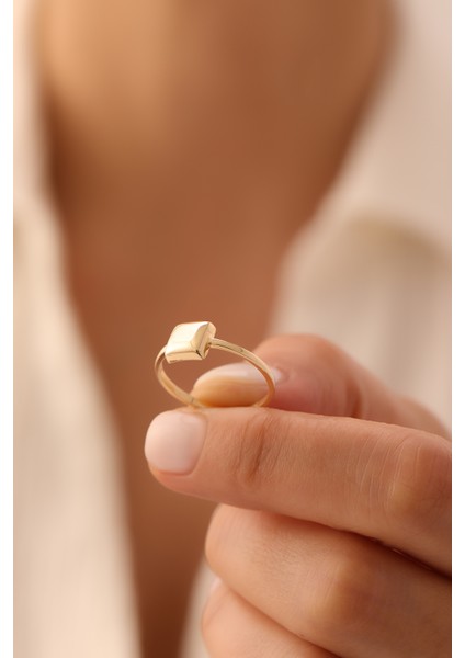 14 Ayar Altın Kare Plaka Yüzük modelleri