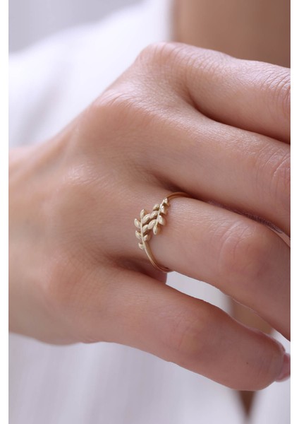 14 Ayar Altın Yaprak Model Zarif Yüzük fiyatları