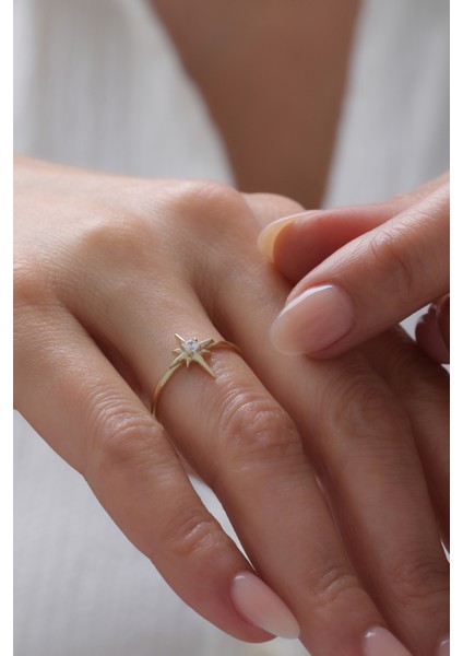 14 Ayar Altın Tektaş Kuzey Yıldızı Yüzük fiyatları