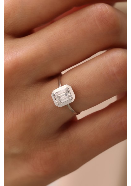 14 Ayar Altın Klasik Baget Yüzük fiyatları