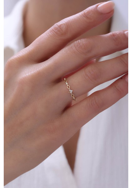 14 Ayar Altın Elmas Kesim Görünümlü Minimal Yüzük