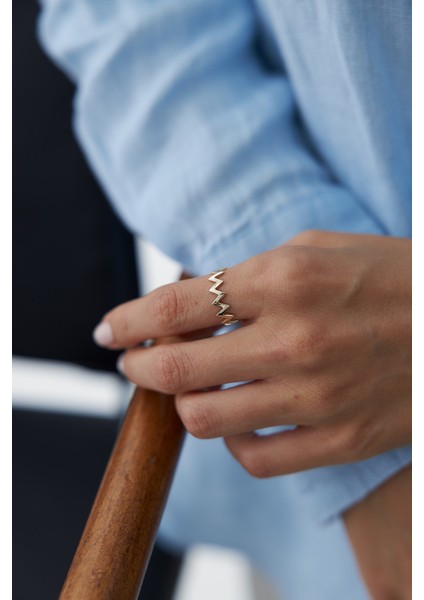 14 Ayar Altın Zikzak Yüzük