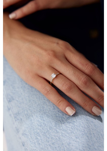 14 Ayar Altın Pırlanta Kesim Tektaş Taşlı Yüzük fiyatları