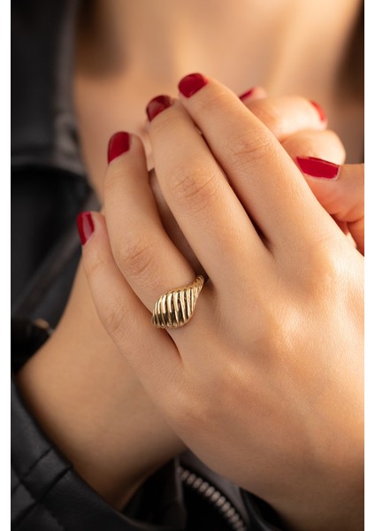 Altın Deniz Kabuğu Yüzük