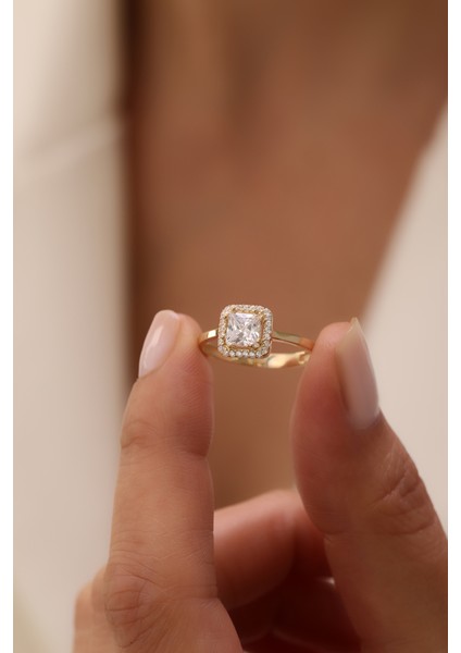 14 Ayar Altın Kare Baget Yüzük fiyatları