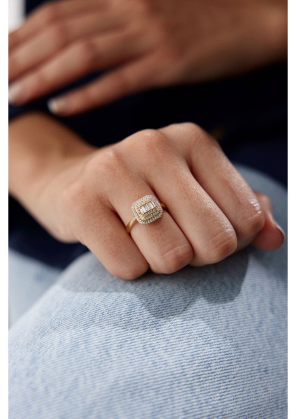 14 Ayar Altın Kare Baget Yüzük