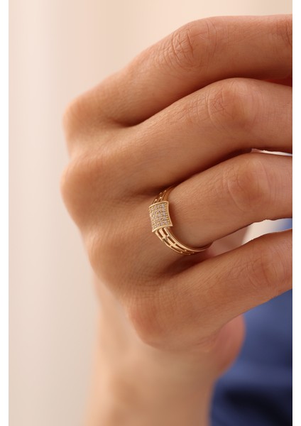 14 Ayar Altın Oval Taşlı Modern Yüzük fiyatları