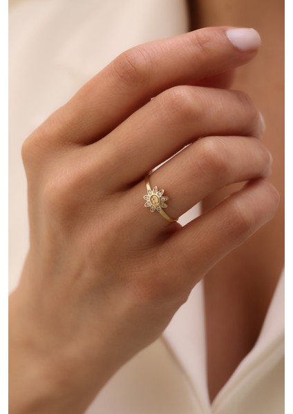 14 Ayar Altın Gülen Yüz Çiçek Yüzük