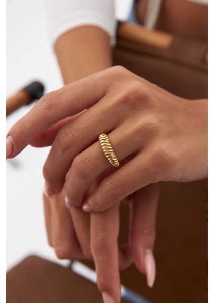 14 Ayar Altın Istiridye Yüzük modelleri