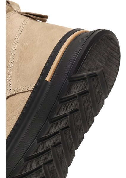 Erkek Bej Bağcıklı Kalın Tabanlı Nubuk Deri Bot 25WFD7000V3